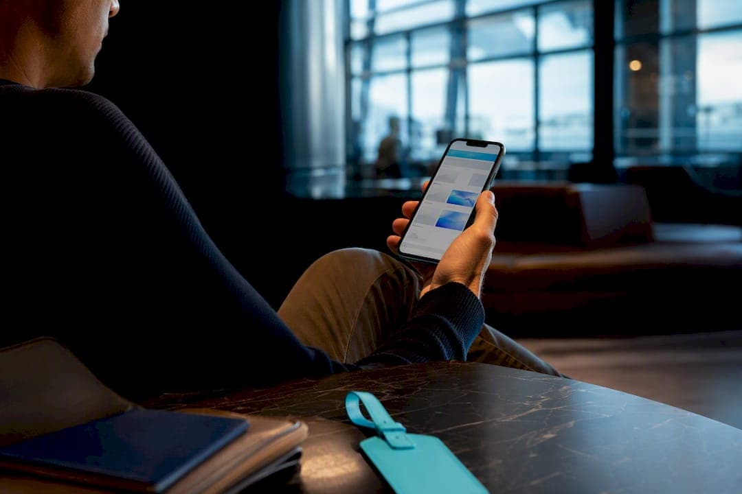 AI Upfront Rates Beat Cashback: Save Now on Hotel Bookings, Students 40% Off