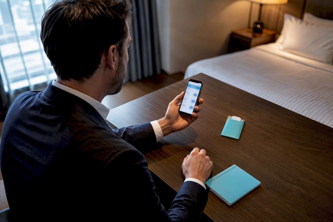 Save Up to 50% on Business Hotels With a Five Minute Checklist